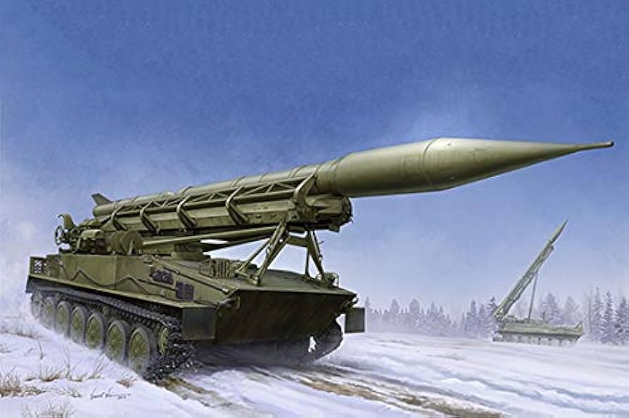 トランペッター 1/35 ソビエト軍 9K52/ルーナM 短距離弾道ロケットシステム プラモデル 01025 2zzhgl6 04☆TRUMPETER/ソビエト軍 9K52/ルーナM 短距離弾道ロケット